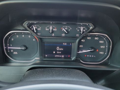 Used 2022 GMC Sierra 2500 SLE w/ SLE Value Package; AWD/4WD image 18