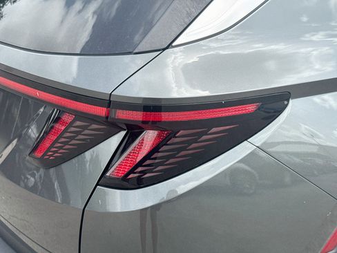 Used 2022 Hyundai Tucson SEL FWD image 23