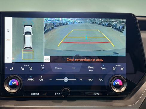 New 2026 Lexus TX 500h AWD image 26