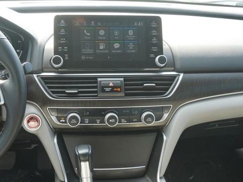 Used 2018 Honda Accord EX-L image 15