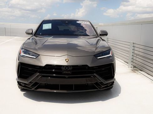 Used 2023 Lamborghini Urus Performante AWD/4WD image 46