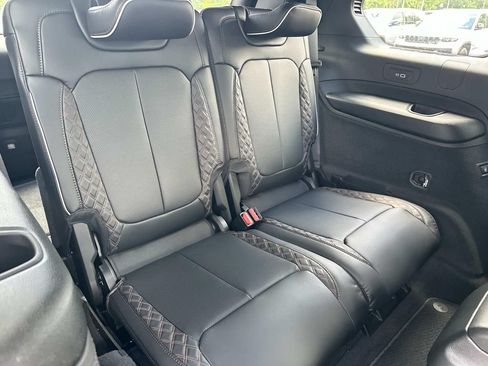 New 2026 Jeep Grand Cherokee L Summit w/ Obsidian Package AWD/4WD image 18