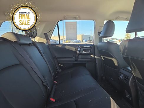 Used 2020 Toyota 4Runner TRD Off-Road Premium image 18