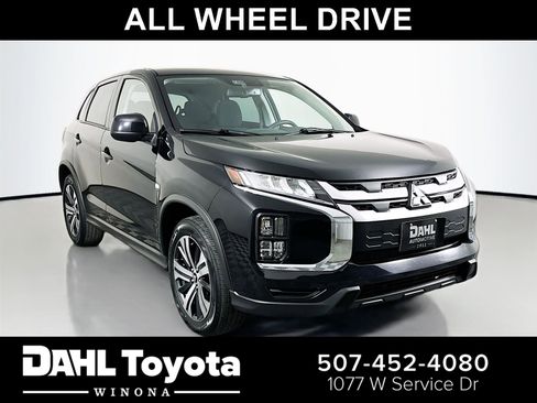 Used 2025 Mitsubishi Outlander Sport ES image 1