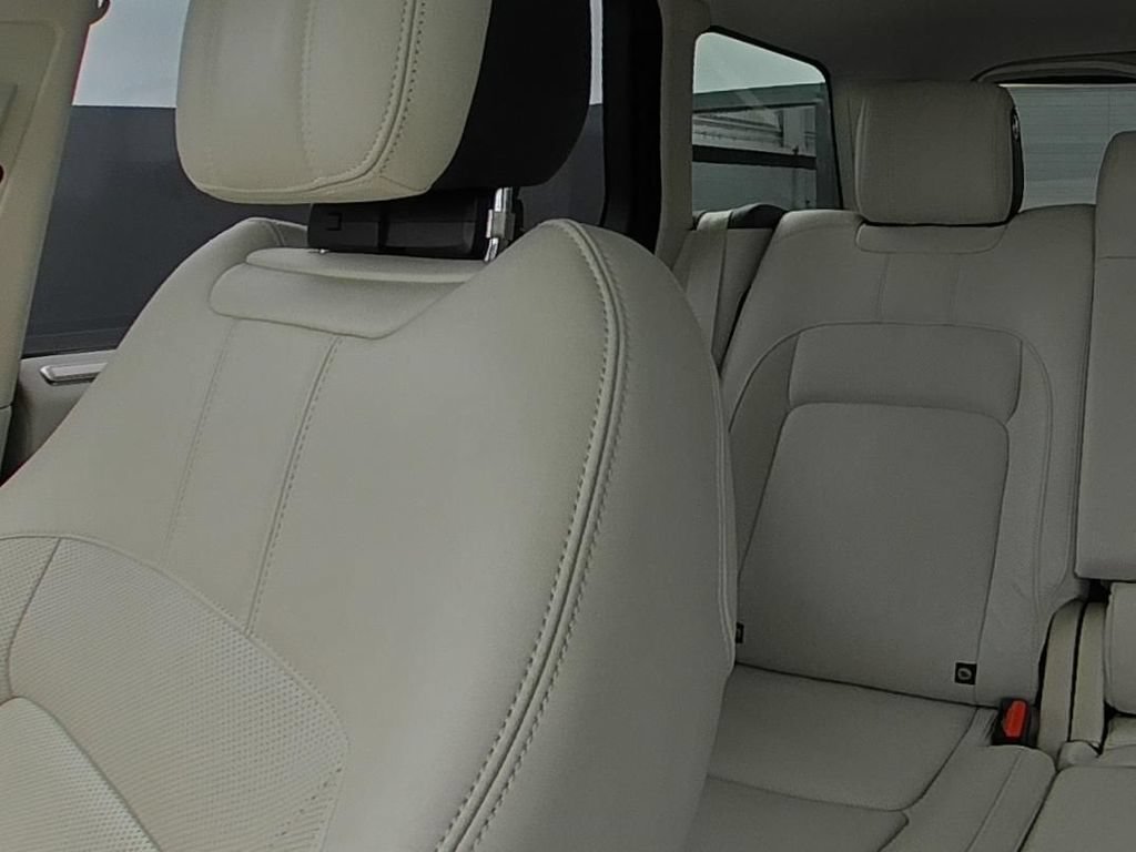 Used 2022 Land Rover Range Rover Westminster Edition AWD/4WD image 30