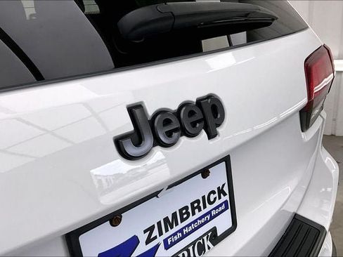 Used 2021 Jeep Grand Cherokee High Altitude AWD/4WD image 32