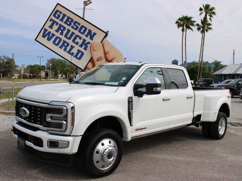 Used 2025 Ford F450 Platinum w/ Platinum Plus Package image 1