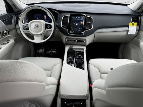 New 2025 Volvo XC90 B6 Plus w/ Protection Package Premier image 13