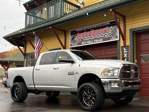 Used 2018 RAM 2500 Big Horn image 1