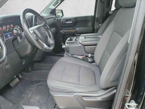 Used 2020 Chevrolet Silverado 1500 LT Trail Boss w/ Bed Protection Package AWD/4WD image 14