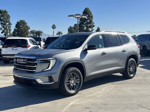 New 2026 GMC Acadia Elevation image 8