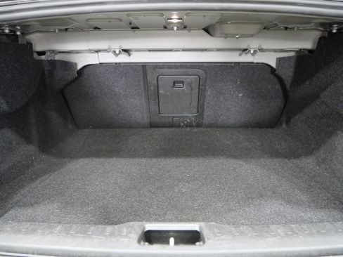 Used 2024 Volvo S60 B5 Plus image 28