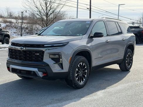 New 2026 Chevrolet Traverse Z71 w/ Driver Confidence Package image 11