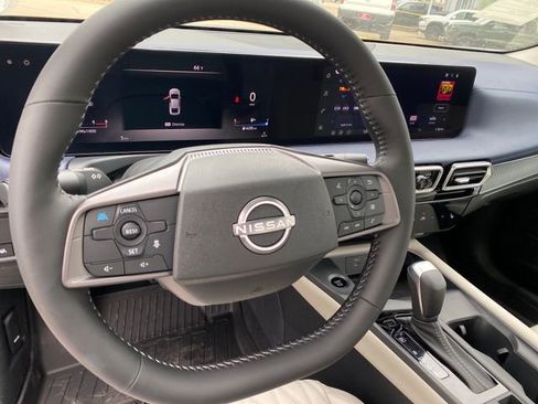 New 2026 Nissan Sentra SL FWD image 12