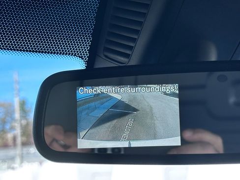 Used 2025 Mercedes-Benz Sprinter 2500 image 6