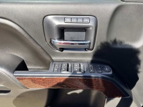 Used 2015 GMC Sierra 1500 SLT w/ SLT Crew Cab Value Package image 22