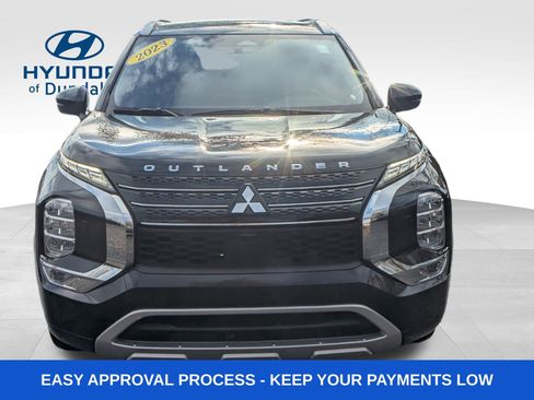 Used 2023 Mitsubishi Outlander SEL image 3