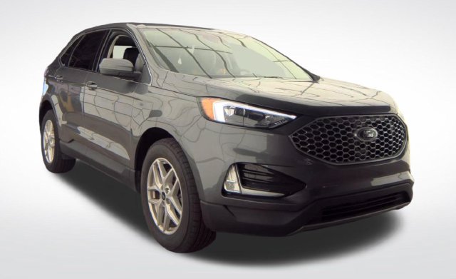 Used 2023 Ford Edge SEL w/ Convenience Package AWD/4WD image 10