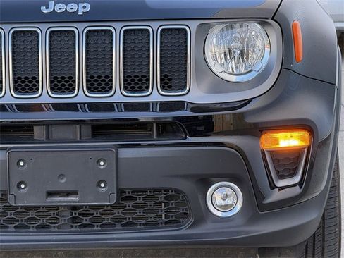 Used 2021 Jeep Renegade Limited image 9