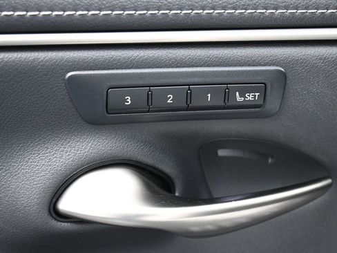 Used 2020 Lexus ES 350 Luxury image 5