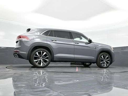 New 2025 Volkswagen Atlas Cross Sport SEL Premium R-Line AWD/4WD image 25