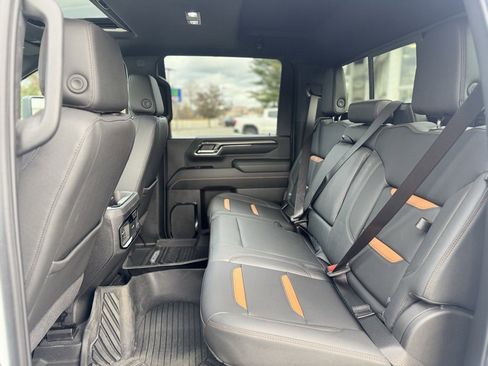 Used 2024 GMC Sierra 2500 AT4 w/ AT4 Premium Plus Package image 25