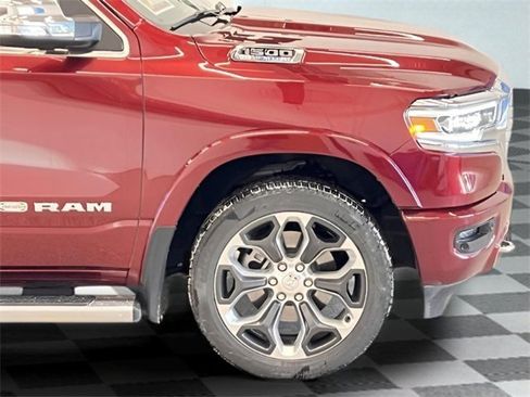Used 2022 RAM 1500 Limited w/ Body Color Bumper Group image 10