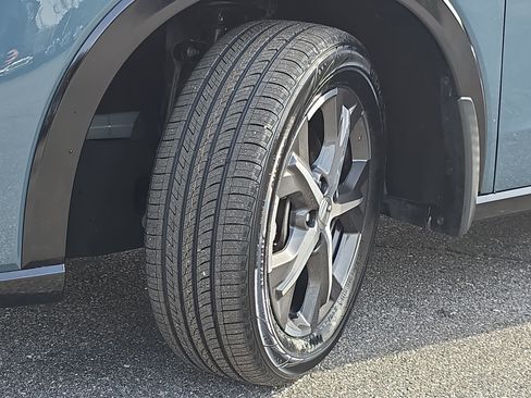 Used 2023 Honda HR-V EX-L image 32