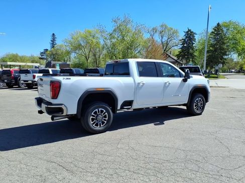 New 2026 GMC Sierra 3500 SLE w/ SLE Value Package AWD/4WD image 3