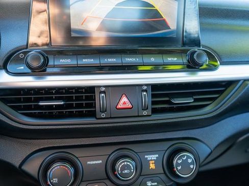 Used 2023 Kia Forte LXS image 22