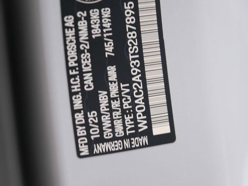 Used 2026 Porsche 911 GT3 RWD image 57