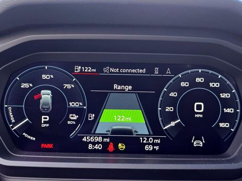 Used 2023 Audi Q4 e-tron Premium Plus w/ Premium Plus RWD image 12