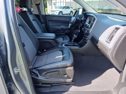 Used 2019 Chevrolet Colorado Z71 AWD/4WD image 16