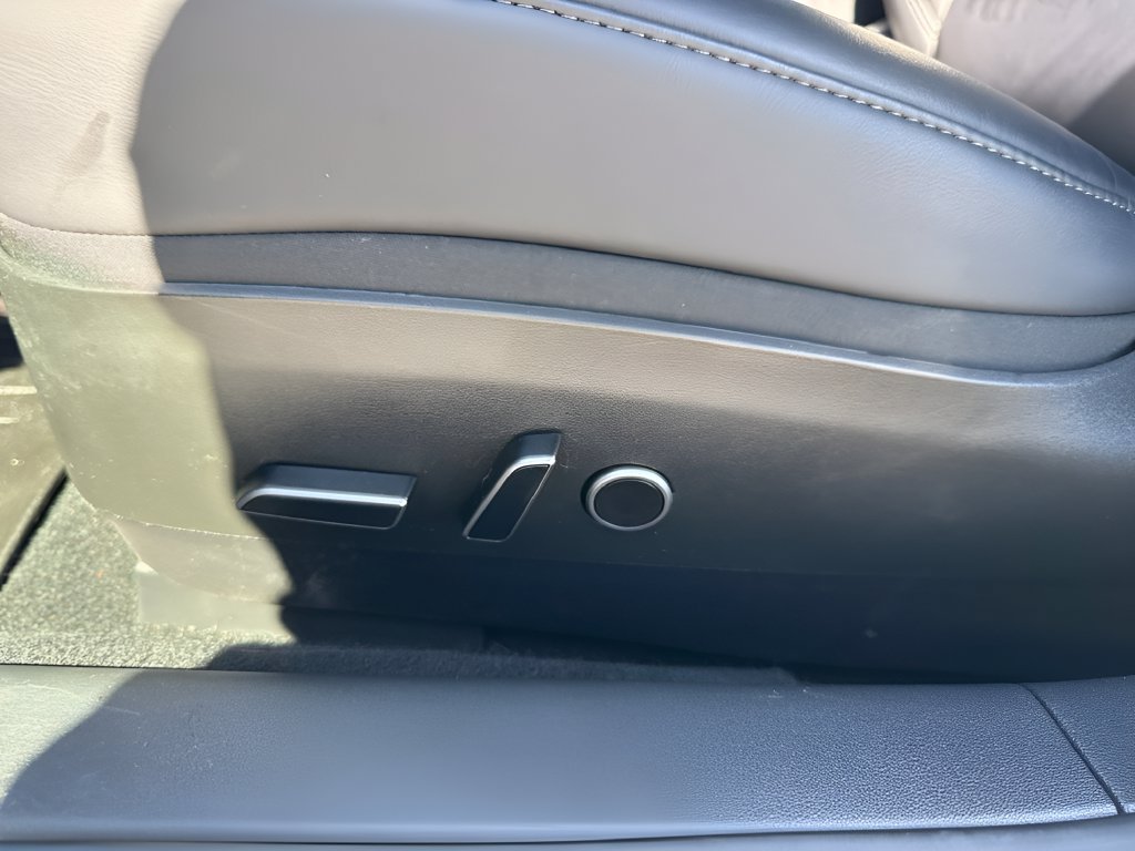 Used 2023 Tesla Model 3 Standard Range RWD image 10
