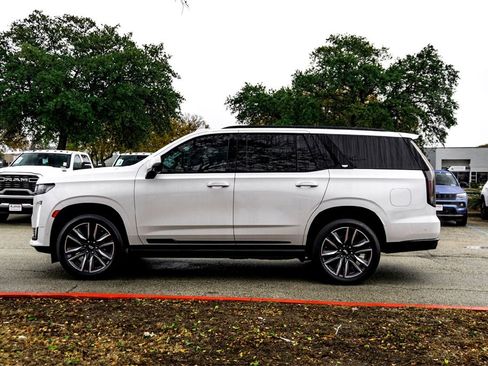 Used 2023 Cadillac Escalade Sport Platinum image 8