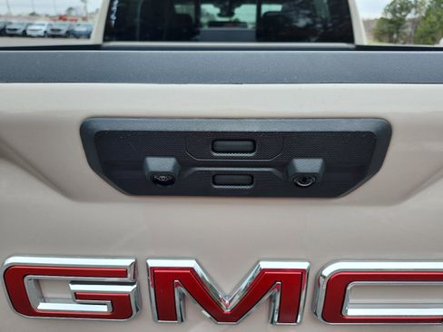 New 2026 GMC Sierra 1500 Denali w/ Denali Reserve Package image 8