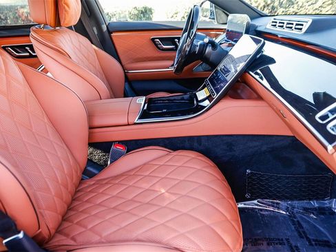 New 2026 Mercedes-Benz S 580 4MATIC Sedan image 17