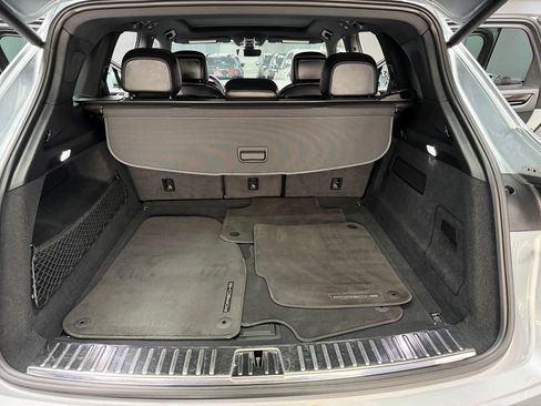 Used 2020 Porsche Cayenne AWD/4WD image 42