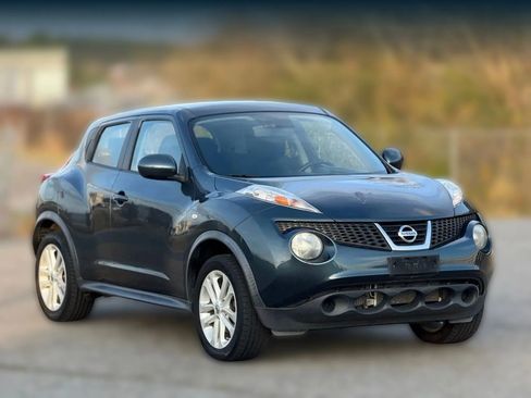 Used 2013 Nissan Juke S image 1