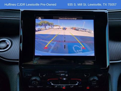 Used 2023 Jeep Grand Cherokee Altitude image 18