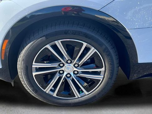 New 2026 Cadillac Lyriq Luxury image 9