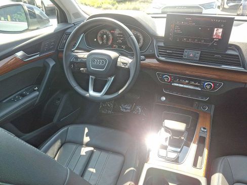 Used 2023 Audi Q5 2.0T Premium Plus w/ Premium Plus Package AWD/4WD image 15