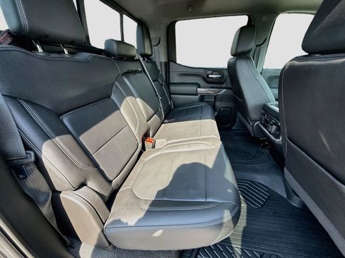 Used 2020 Chevrolet Silverado 1500 LTZ w/ LTZ Plus Package AWD/4WD image 33
