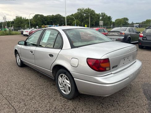 Used 2002 Saturn S-Series SL FWD image 7