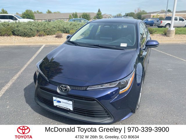 Used 2025 Toyota Corolla LE FWD image 1