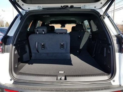 New 2025 GMC Acadia Elevation w/ Black Edition image 5