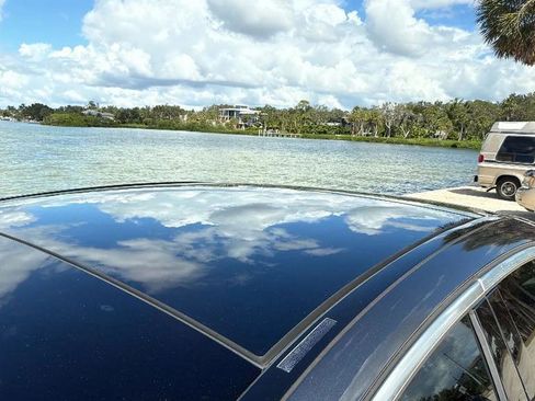 Used 2015 Mercedes-Benz C 300 Sedan image 6