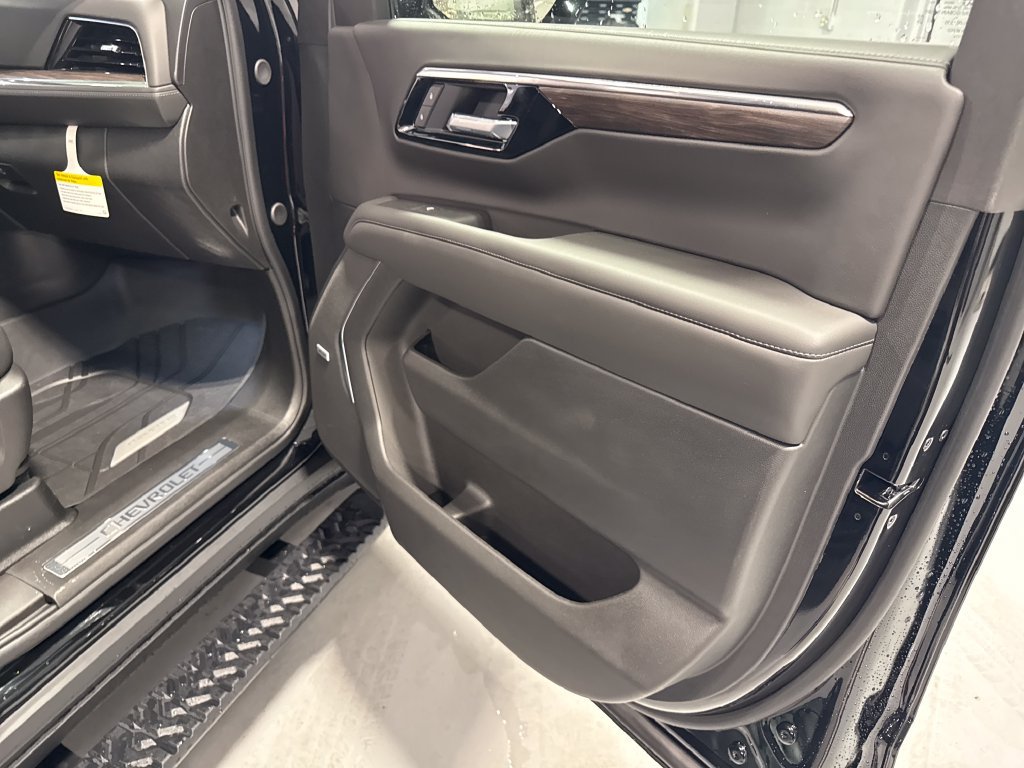 New 2027 Chevrolet Tahoe Z71 w/ Comfort Package AWD/4WD image 38