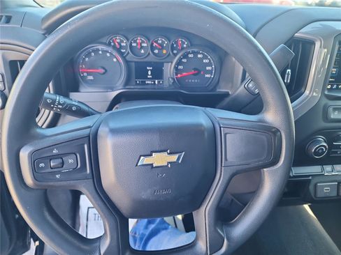 Used 2019 Chevrolet Silverado 1500 Custom w/ Custom Value Package image 33