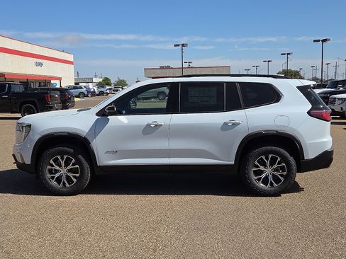 New 2026 GMC Acadia AT4 AWD/4WD image 2